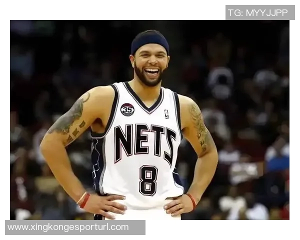 德隆感慨保罗仍在赛场拼搏自言下楼梯都可能受伤