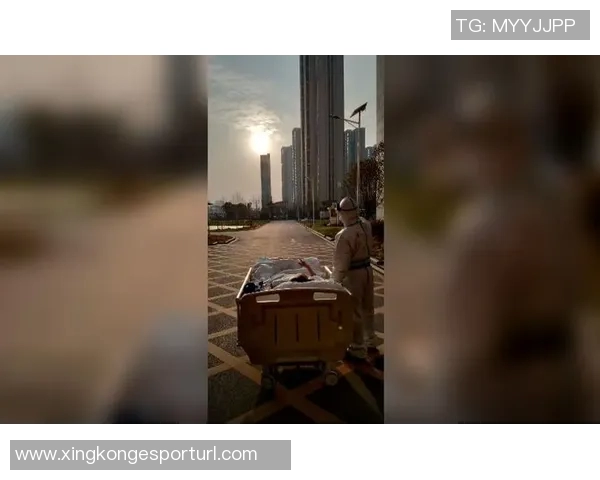 广西外援阿萨莫阿助行器辅助下成功下床行走传来好消息 广西外援阿萨莫阿助行器辅助下成功下床行走传来好消息