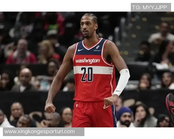 卡尔克布伦纳延续高效表现6投4中贡献13分7篮板领衔联盟命中率 卡尔克布伦纳延续高效表现6投4中贡献13分7篮板领衔联盟命中率