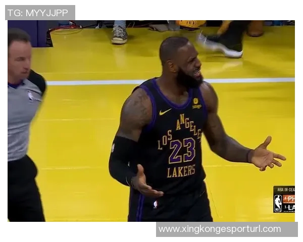 布克呼吁裁判在比赛中保持一致性吹罚标准应对等对待双方动作